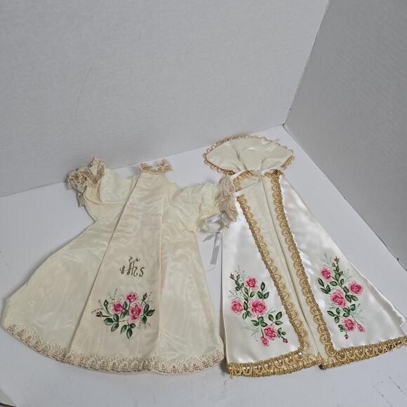 Vintage Infant Of Prague Vestments Dress & Cape 10.5” Long White Satin w/ Roses - Picture 1 of 12